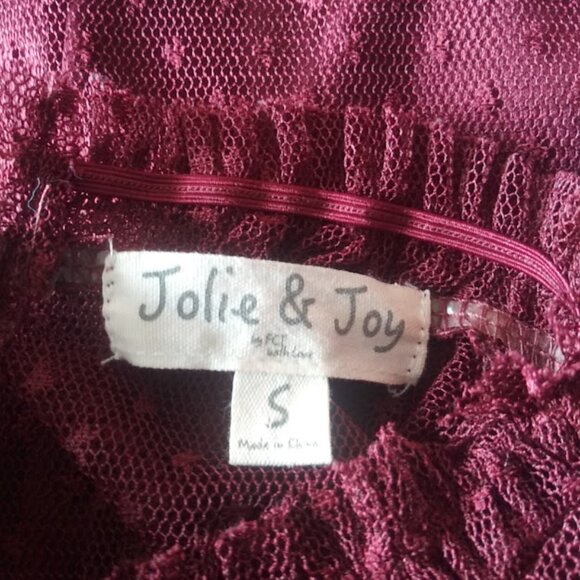 Jolie & Joy Burgundy Lace Mesh Blouse women's size S - Picture 14 of 16